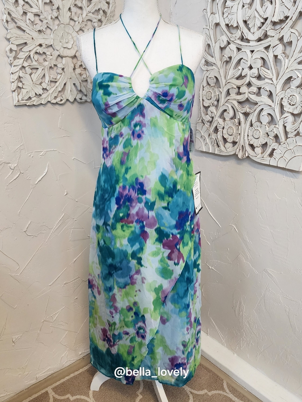 NWT Morgan & Co. Turquoise and Aqua Flowy Spring Printed Dress